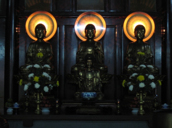 Hue Vietnam - Temples